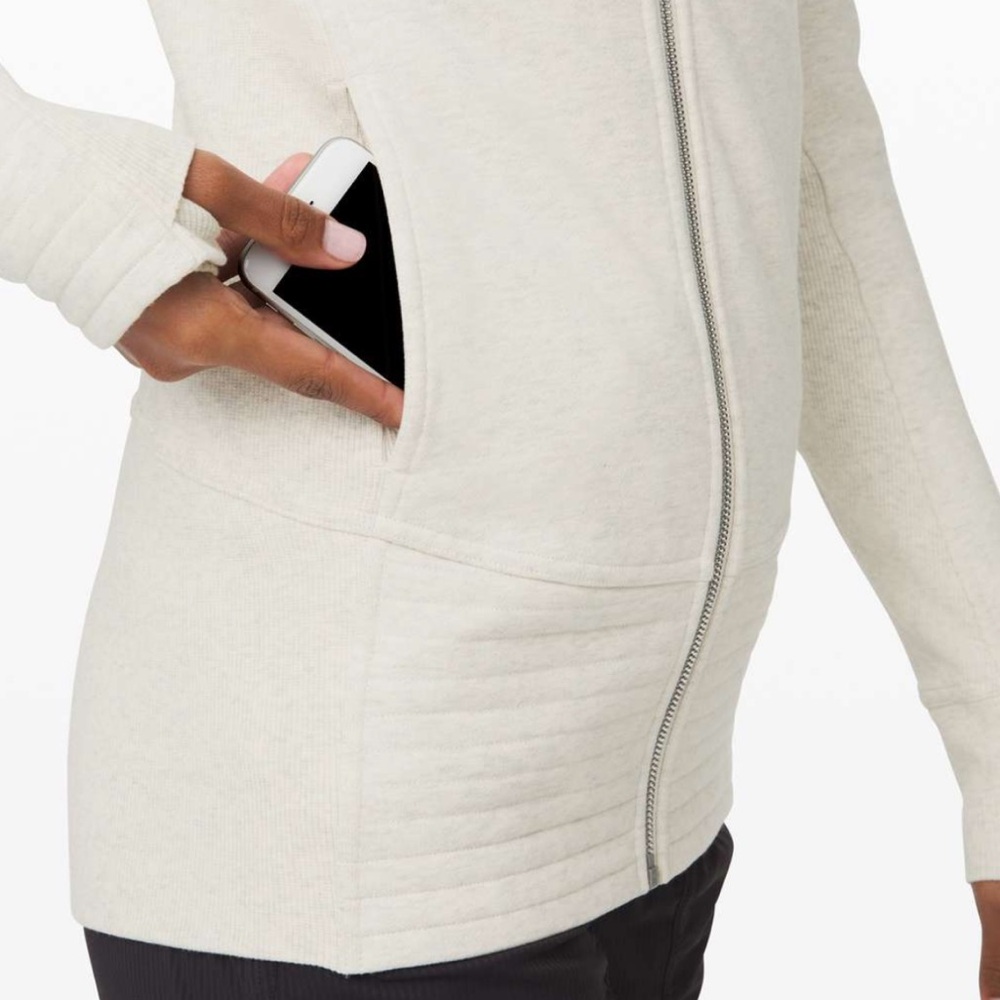Lululemon Radiant Jacket II Size 4 - Picture 3 of 10